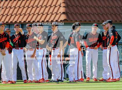 Thumbnail 2 in Harvard-Westlake vs Loyola photogallery.