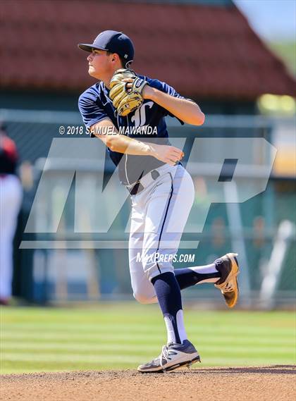 Thumbnail 3 in Harvard-Westlake vs Loyola photogallery.