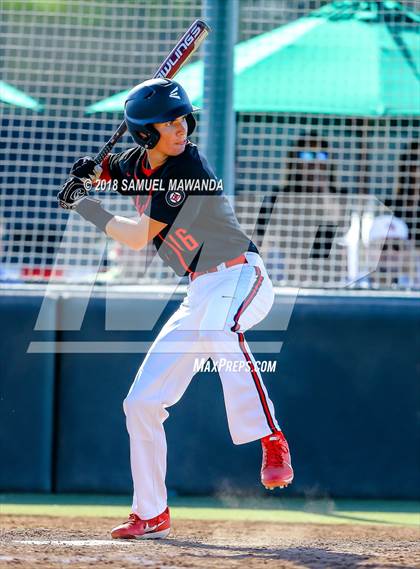 Thumbnail 1 in Harvard-Westlake vs Loyola photogallery.