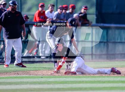 Thumbnail 3 in Harvard-Westlake vs Loyola photogallery.