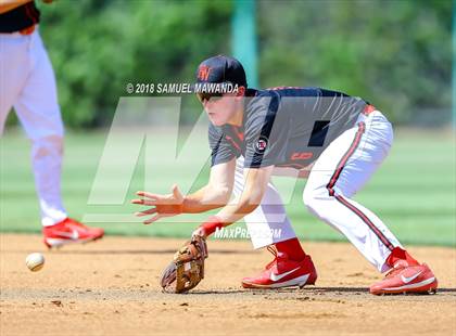 Thumbnail 2 in Harvard-Westlake vs Loyola photogallery.