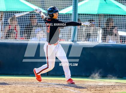 Thumbnail 3 in Harvard-Westlake vs Loyola photogallery.