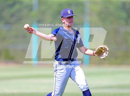 Thumbnail 1 in Harvard-Westlake vs Loyola photogallery.