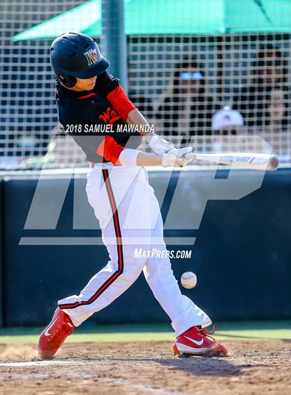 Thumbnail 1 in Harvard-Westlake vs Loyola photogallery.