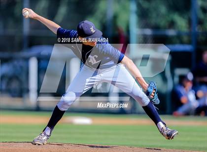 Thumbnail 3 in Harvard-Westlake vs Loyola photogallery.