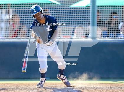 Thumbnail 3 in Harvard-Westlake vs Loyola photogallery.