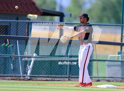 Thumbnail 1 in Harvard-Westlake vs Loyola photogallery.