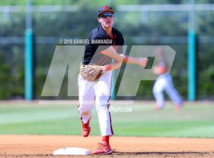 Thumbnail 1 in Harvard-Westlake vs Loyola photogallery.