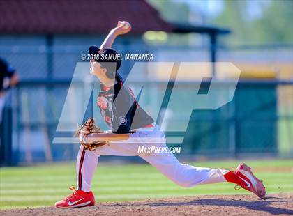 Thumbnail 2 in Harvard-Westlake vs Loyola photogallery.
