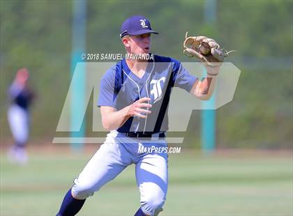 Thumbnail 2 in Harvard-Westlake vs Loyola photogallery.