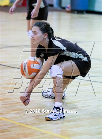Thumbnail 1 in Vandebilt Catholic @ Mt. Carmel photogallery.