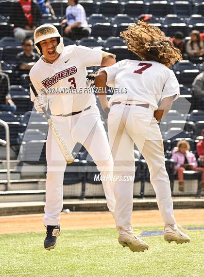 Thumbnail 3 in Kearny vs Mount Miguel( CIF SDS Division 5 Final) photogallery.