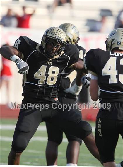 Thumbnail 3 in MacArthur vs. Plano East (Texas 5A Region I Bi-District Playoffs) photogallery.