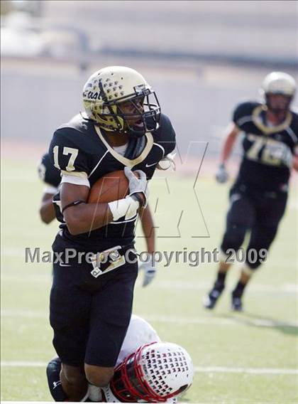 Thumbnail 1 in MacArthur vs. Plano East (Texas 5A Region I Bi-District Playoffs) photogallery.