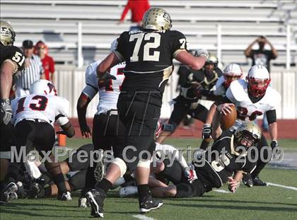Thumbnail 3 in MacArthur vs. Plano East (Texas 5A Region I Bi-District Playoffs) photogallery.