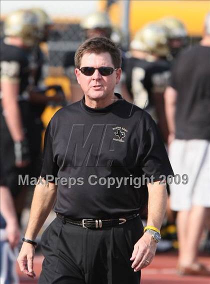 Thumbnail 1 in MacArthur vs. Plano East (Texas 5A Region I Bi-District Playoffs) photogallery.