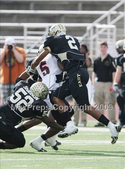 Thumbnail 1 in MacArthur vs. Plano East (Texas 5A Region I Bi-District Playoffs) photogallery.