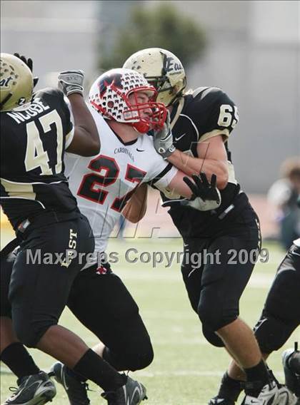Thumbnail 3 in MacArthur vs. Plano East (Texas 5A Region I Bi-District Playoffs) photogallery.