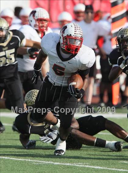 Thumbnail 2 in MacArthur vs. Plano East (Texas 5A Region I Bi-District Playoffs) photogallery.