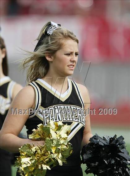 Thumbnail 3 in MacArthur vs. Plano East (Texas 5A Region I Bi-District Playoffs) photogallery.