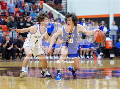 Thumbnail 2 in Brock vs Peaster photogallery.