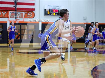 Thumbnail 1 in Brock vs Peaster photogallery.
