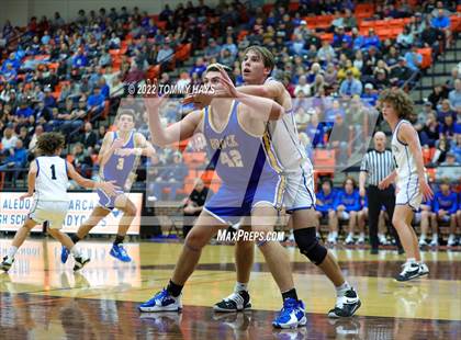 Thumbnail 1 in Brock vs Peaster photogallery.