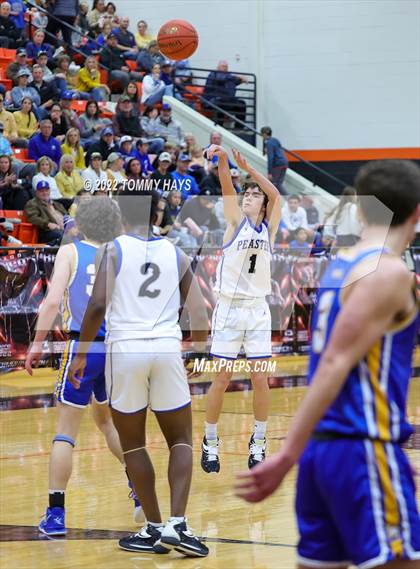 Thumbnail 3 in Brock vs Peaster photogallery.