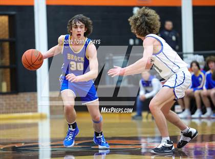 Thumbnail 3 in Brock vs Peaster photogallery.