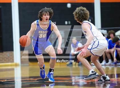 Thumbnail 2 in Brock vs Peaster photogallery.
