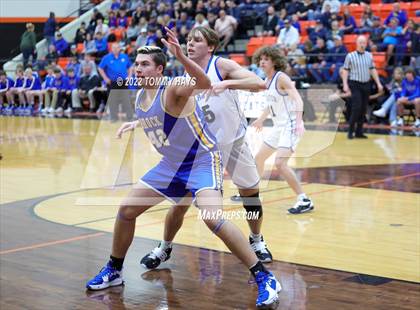 Thumbnail 2 in Brock vs Peaster photogallery.