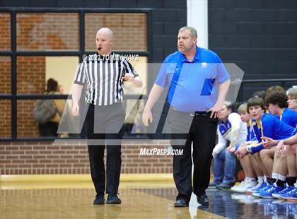 Thumbnail 3 in Brock vs Peaster photogallery.