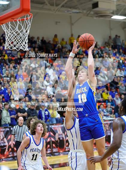 Thumbnail 3 in Brock vs Peaster photogallery.