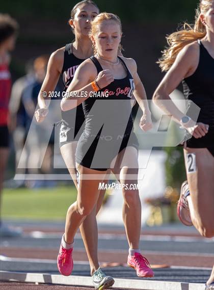 Thumbnail 1 in CIF State Championships (1600m Finals) photogallery.