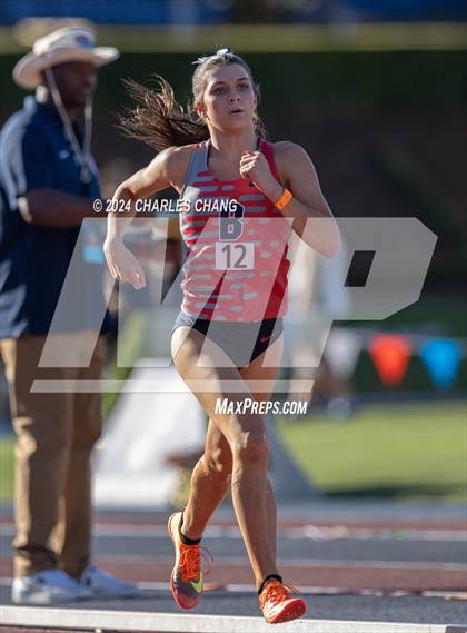 Thumbnail 2 in CIF State Championships (1600m Finals) photogallery.