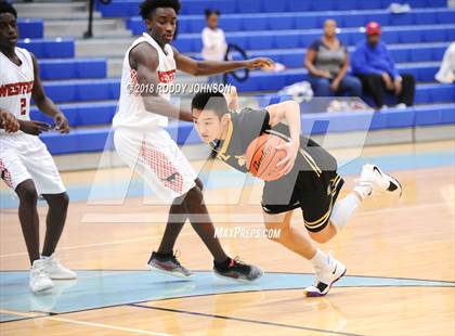 Thumbnail 1 in Westfield vs. Plano East (McDonald's Texas Invitational) photogallery.