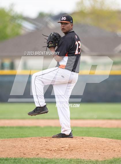 Thumbnail 3 in Coal Ridge vs. Montezuma-Cortez (CHSAA 3A Playoff Round 1) photogallery.