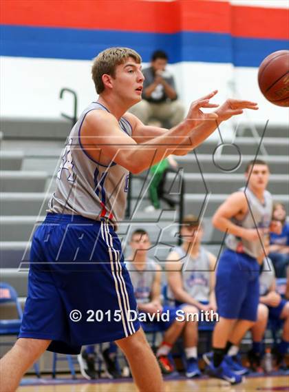 Thumbnail 3 in Jamestown @ Lexington (Lexington Jamboree) photogallery.