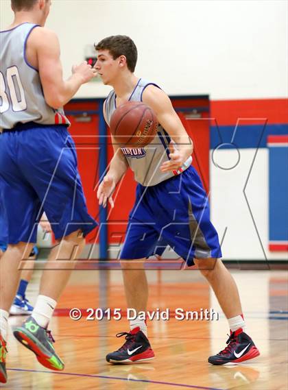 Thumbnail 2 in Jamestown @ Lexington (Lexington Jamboree) photogallery.