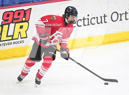 Thumbnail 3 in Fairfield Prep vs. Notre Dame, WH (CIAC DI Final) photogallery.