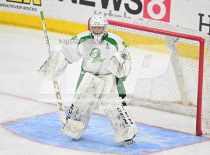 Thumbnail 2 in Fairfield Prep vs. Notre Dame, WH (CIAC DI Final) photogallery.