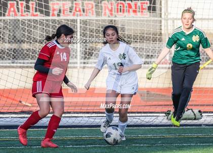 Thumbnail 3 in Moreau Catholic @ James Logan photogallery.