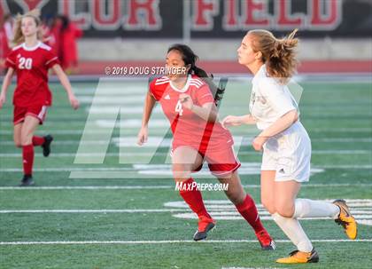 Thumbnail 1 in Moreau Catholic @ James Logan photogallery.