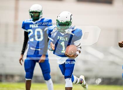 Thumbnail 3 in Bloomington Christian @ Price photogallery.