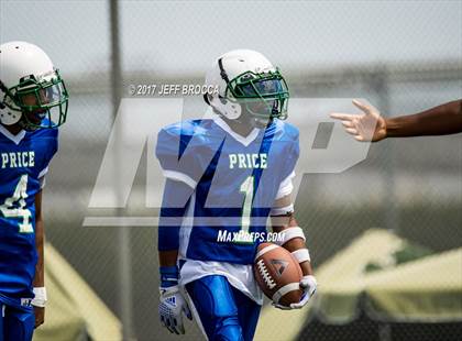 Thumbnail 1 in Bloomington Christian @ Price photogallery.