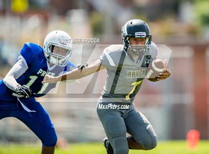 Thumbnail 3 in Bloomington Christian @ Price photogallery.