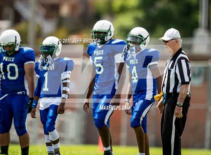 Thumbnail 3 in Bloomington Christian @ Price photogallery.