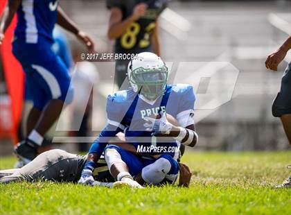 Thumbnail 1 in Bloomington Christian @ Price photogallery.