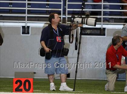 Thumbnail 2 in Abilene vs. Belton (Dave Campbell's Texas Football Classic) photogallery.
