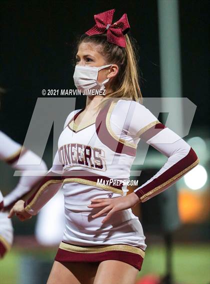 Thumbnail 1 in Royal vs Simi Valley photogallery.